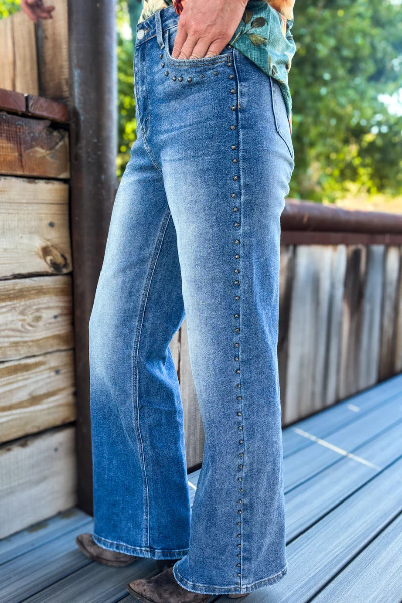 STUDDED SK DENIM