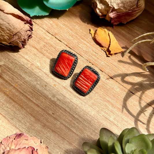 MJ Red-Orange Spiny Oyster Rectangle Stud Earrings with Twisted Wire