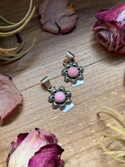 Pink Conch Shell Sterling Silver Flower Pendant