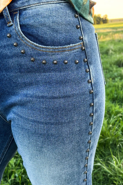 STUDDED SK DENIM