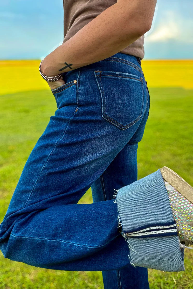 SK CUFFED STRAIGHT LEG JEANS