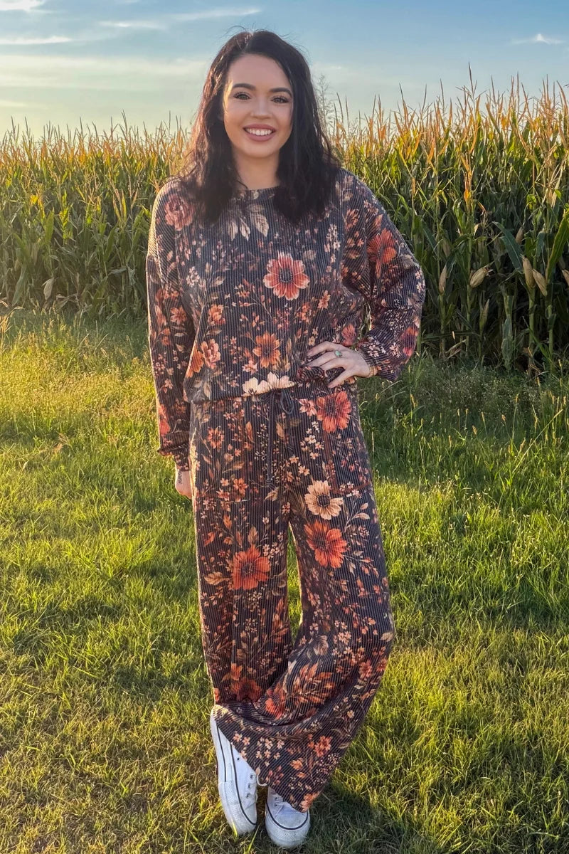 AMBER BLOSSOM SWEATER TOP