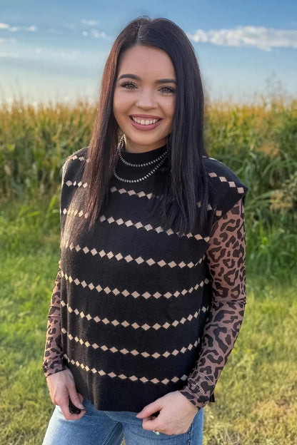 BLACK CANYON SLEEVELESS SWEATER TOP