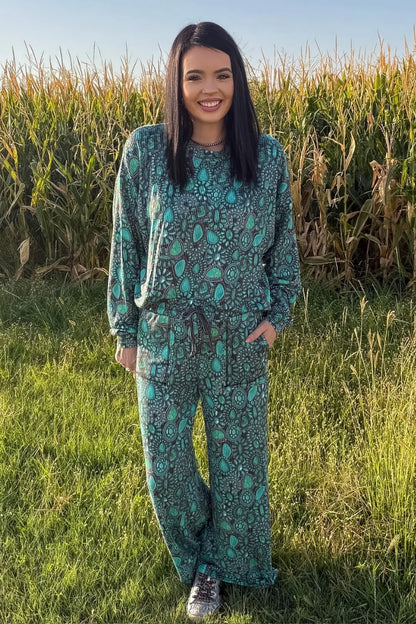 COWGIRL CLUSTER SWEATER TOP
