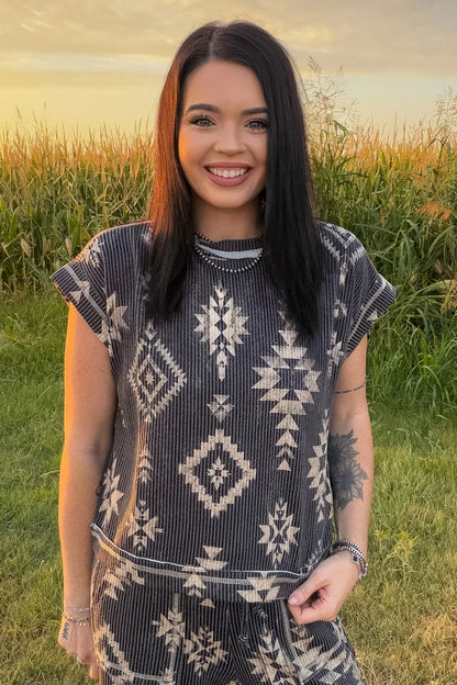 FRONTIER TRAIL TOP