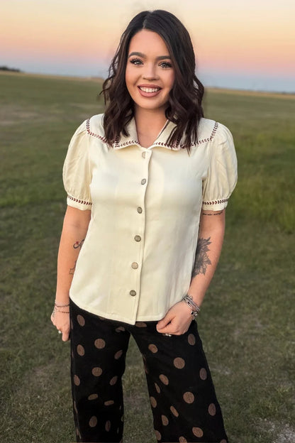 BUCKSTITCH CHARM BUTTON UP TOP