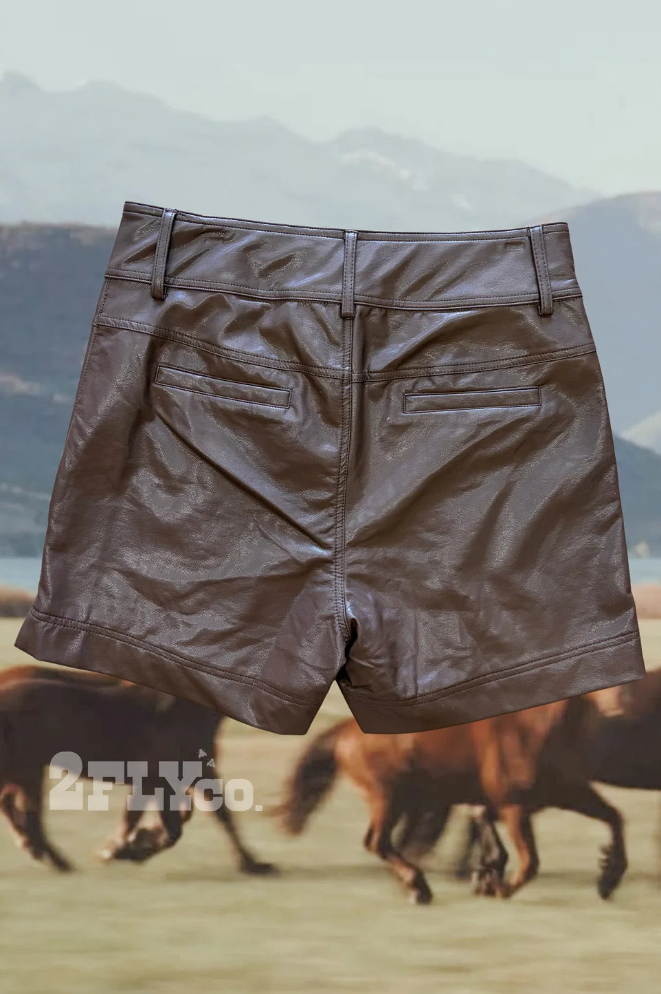 LEGEND LEATHER SHORTS *MOCHA