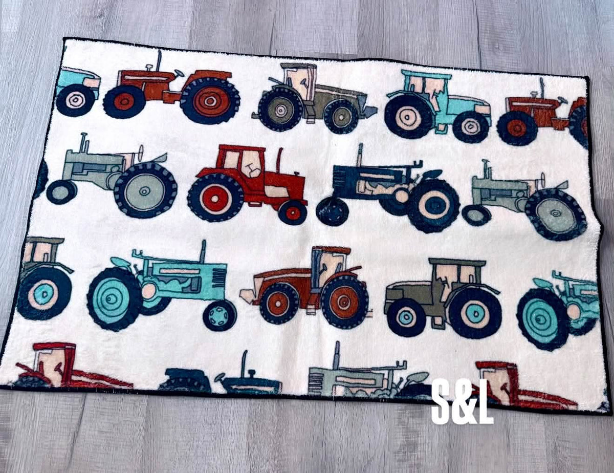 Large accent rugs - pre order