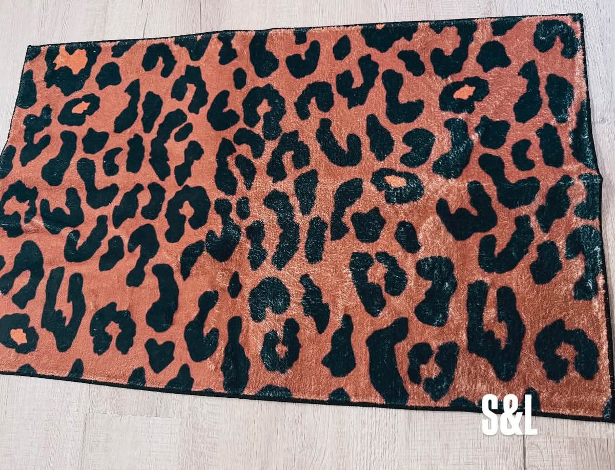 Large accent rugs - pre order