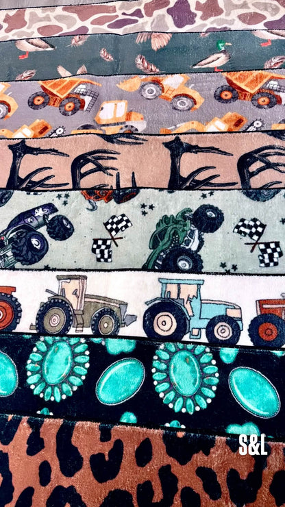 Large accent rugs - pre order
